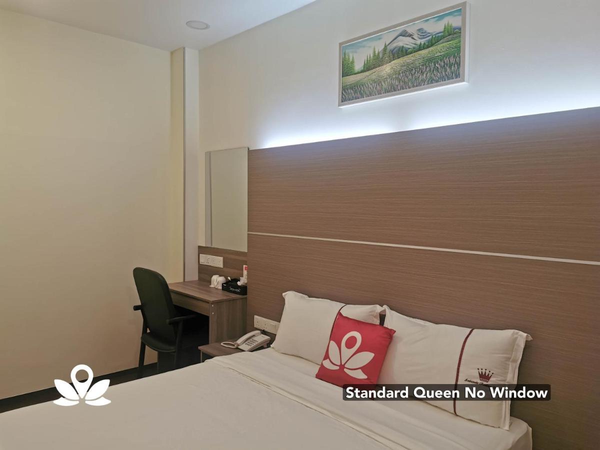بينتولو Zen Rooms Ambassador Residence المظهر الخارجي الصورة