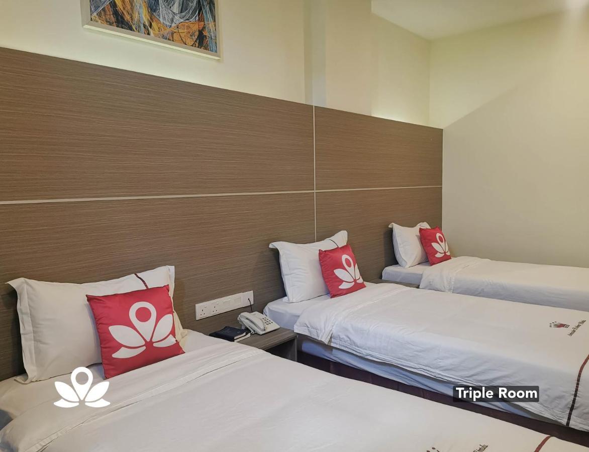 بينتولو Zen Rooms Ambassador Residence المظهر الخارجي الصورة